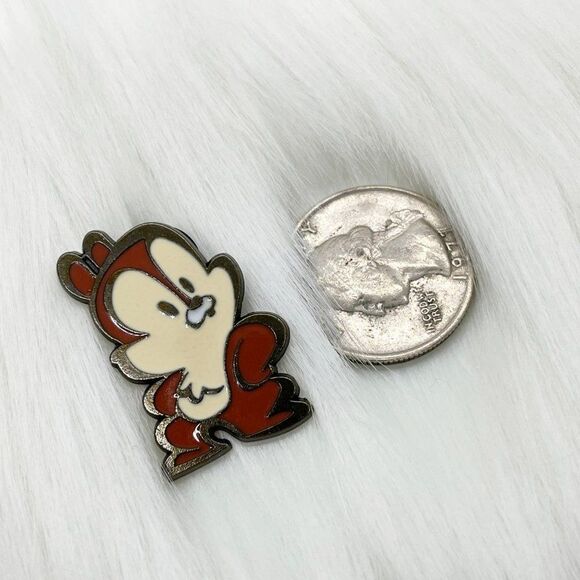 🔮 5/$25 Disney Chip 'n' Dale Stylized Chip Pin - Picture 2 of 3